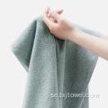 Broderade handdukar för vuxna